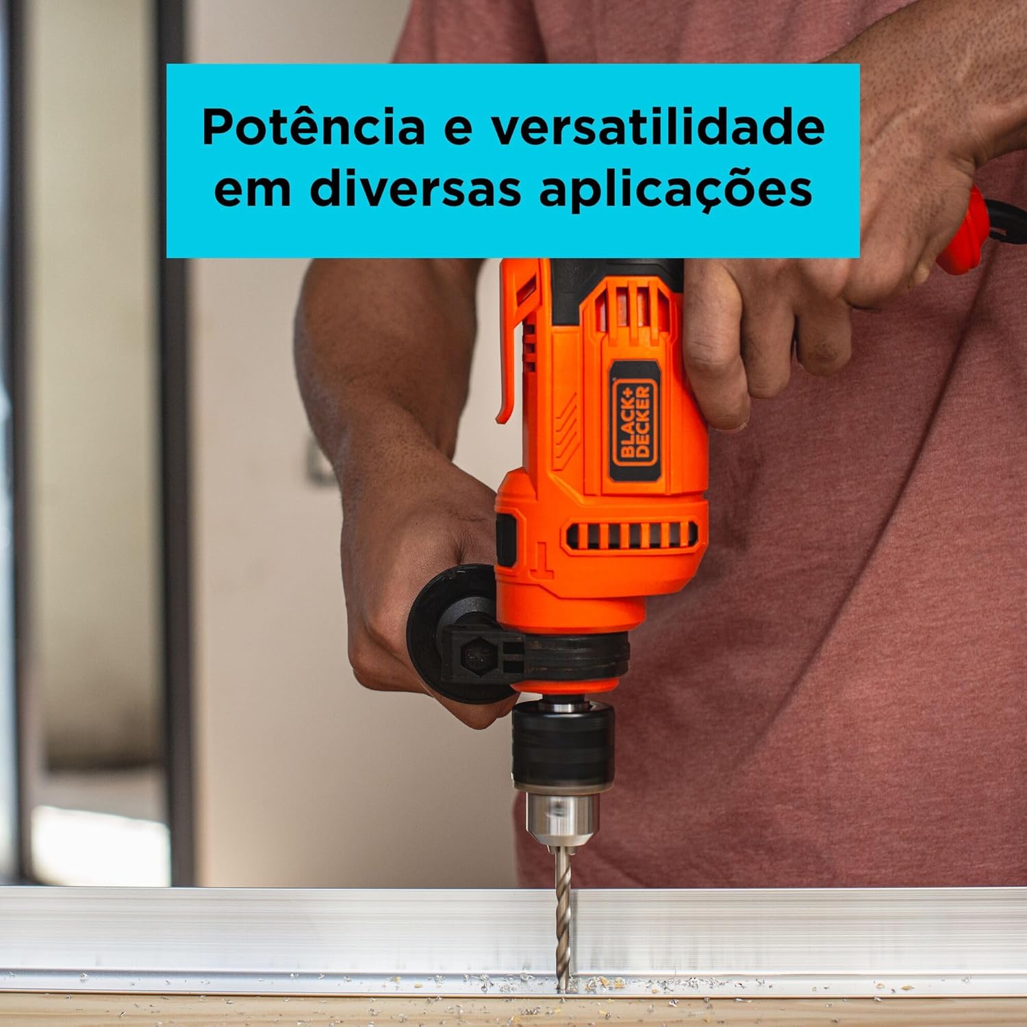 BLACK+DECKER Furadeira de Impacto 13mm, Potência 650W, com Acessórios, BED713650, 110V